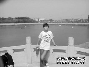 楊振月生活照。