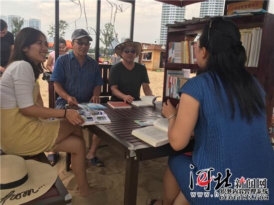 秦皇島6所“沙灘書吧”開放